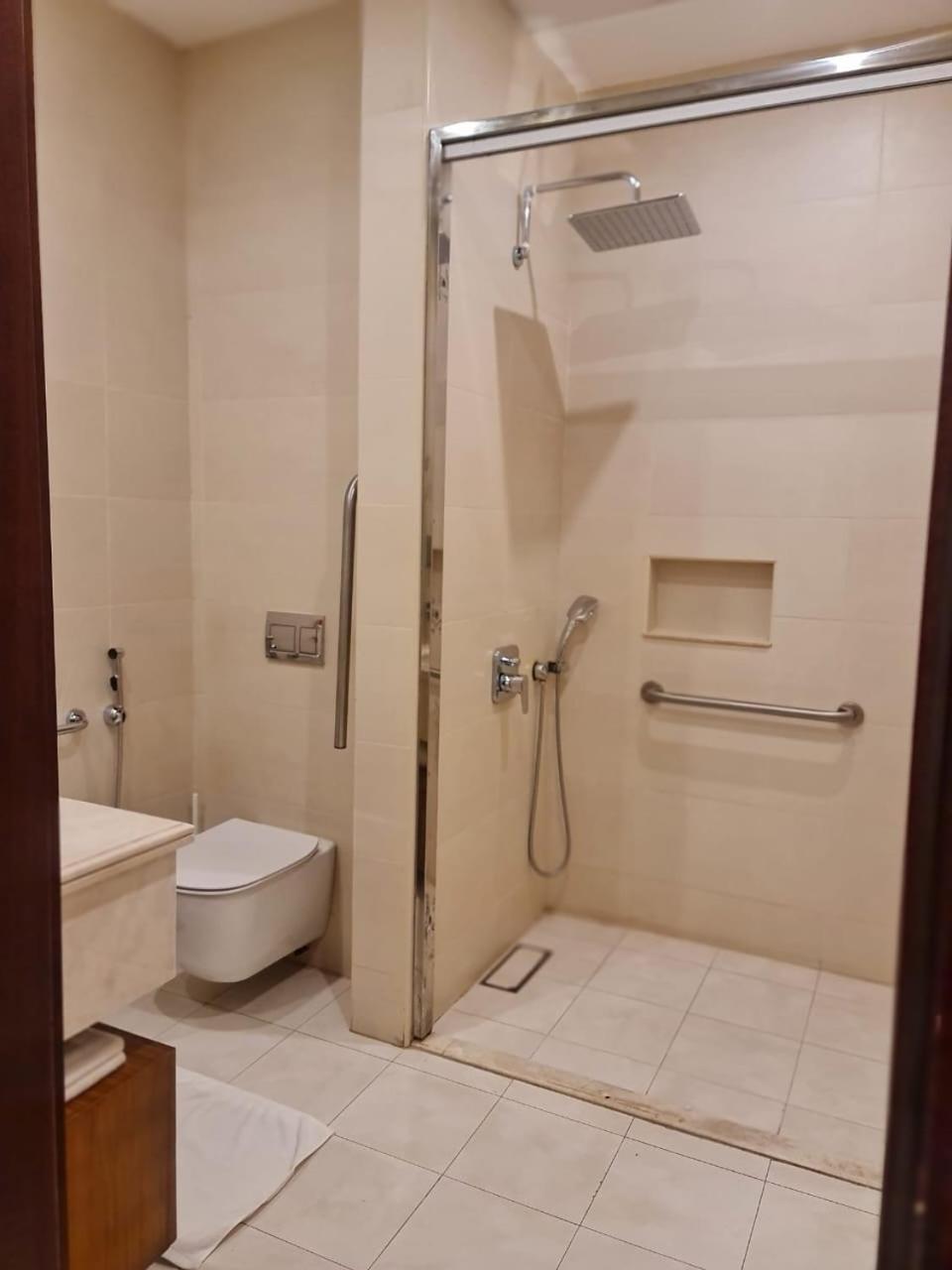فندق Sarwat Park Riyadh-diplomatic Quarter سروات بارك الرياض-حي السفارات الرياض