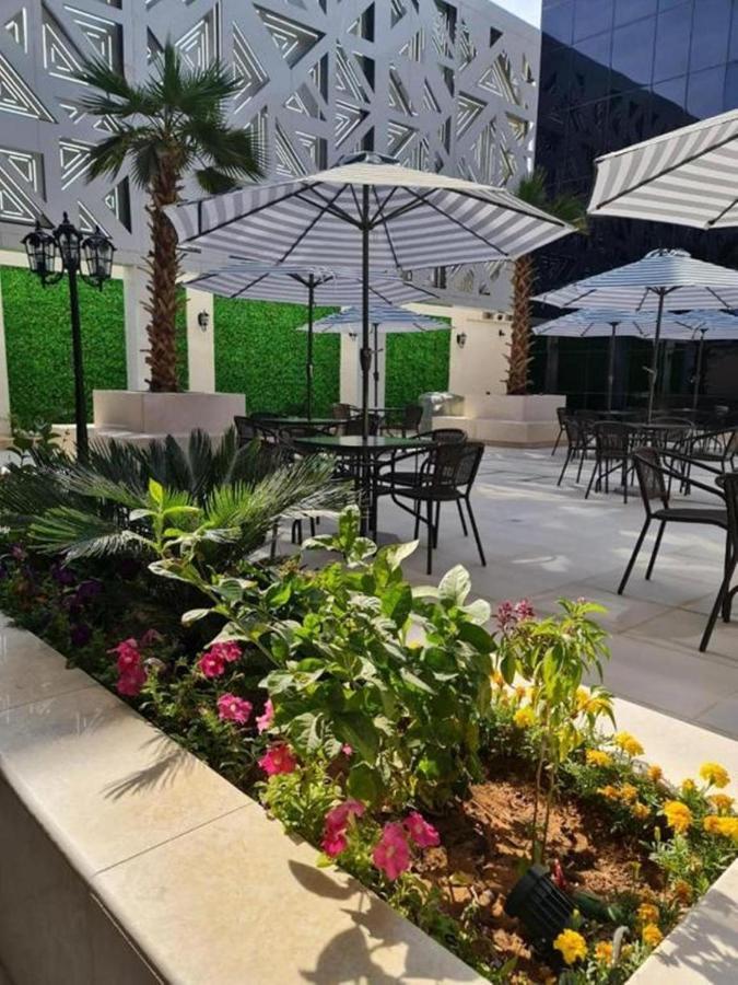 Sarwat Park - Diplomatic Quarter Hotel 4*